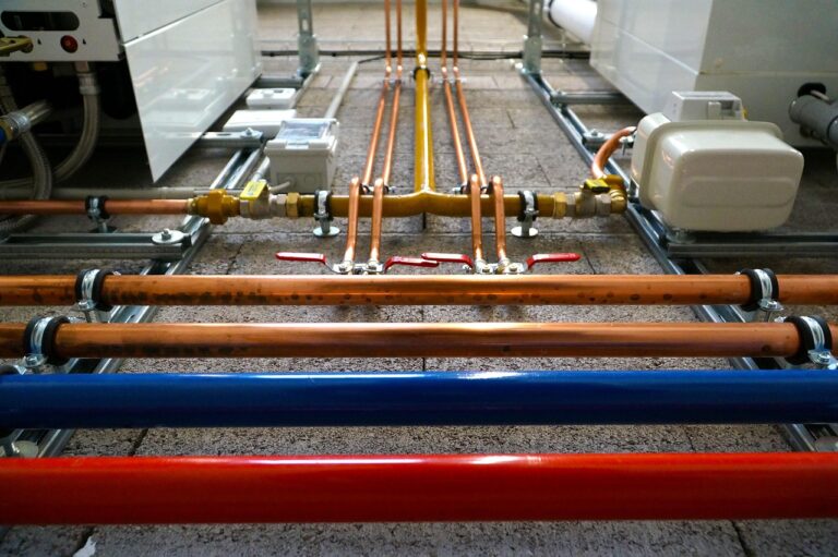 Zweitwohnsitz Installation mit Balkonkraftwerk und Fördertipps für nachhaltige Energieversorgung
